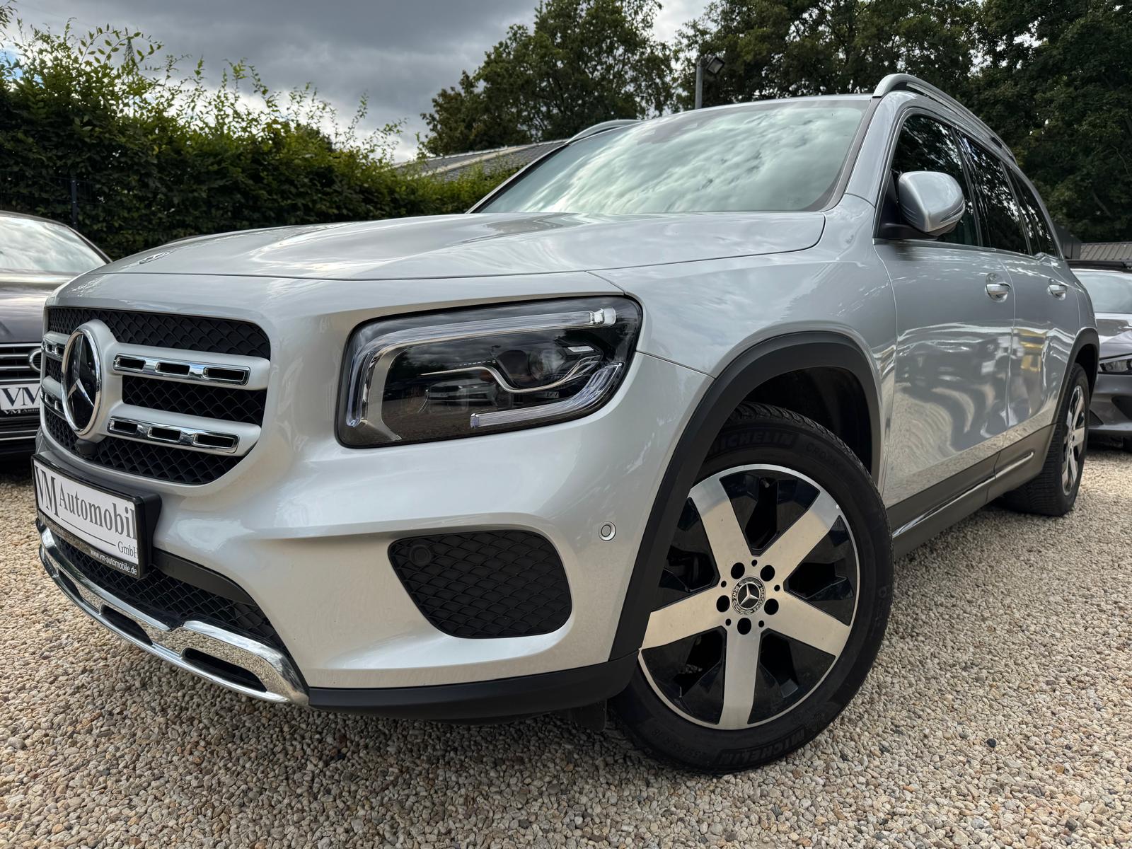Mercedes-Benz GLB 250